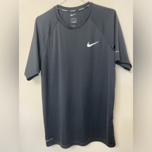 Nike T-Shirt Men’s - Picture 1 of 3